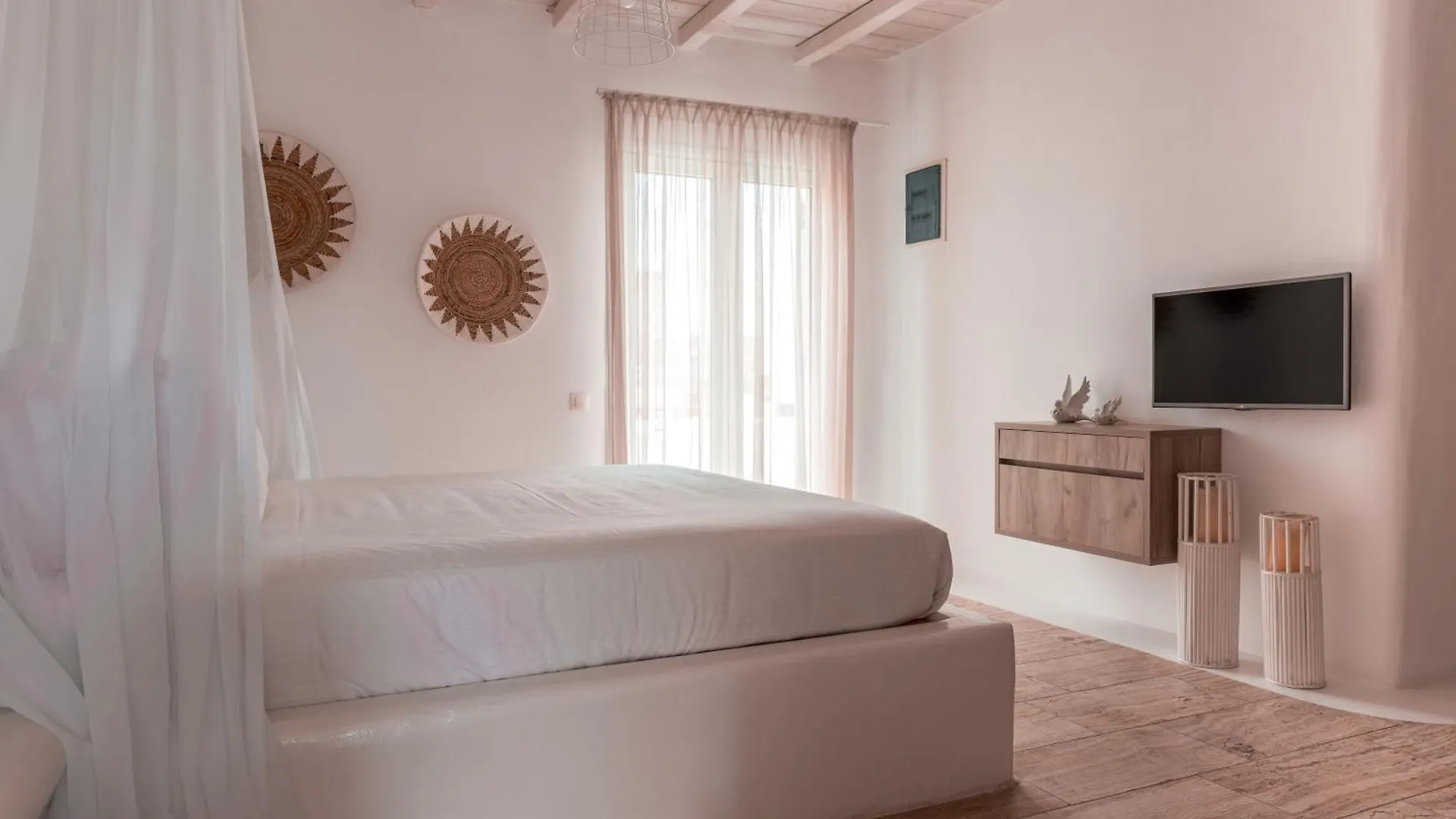 Senses Luxury Suites & Villas Elia  5*, Elia (Mykonos) Grækenland